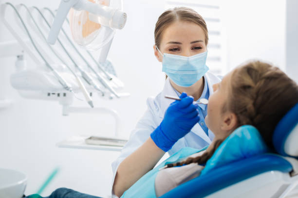 Best Wisdom Tooth Removal  in Atlantis, FL
